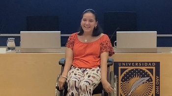 Entrevistamos a Rocío Herreruelo, con parálisis cerebral y un 92% de discapacidad, se ha graduado en Geografía e Historia en Sevilla