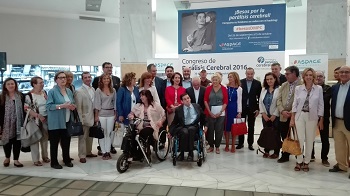 La alcaldesa de Madrid, Manuela Carmena, transmite su “admiración por el trabajo de ASPACE” con motivo del Congreso de Parálisis Cerebral 2016 